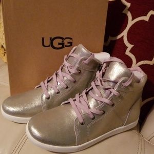 UGG K Schyler Metallic Shoes